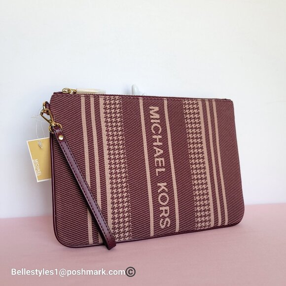 MICHAEL KORS Jet Set Signature Jacquard Large Zip Pouch Wristlet- Dark Berry ⭐ - Picture 3 of 16